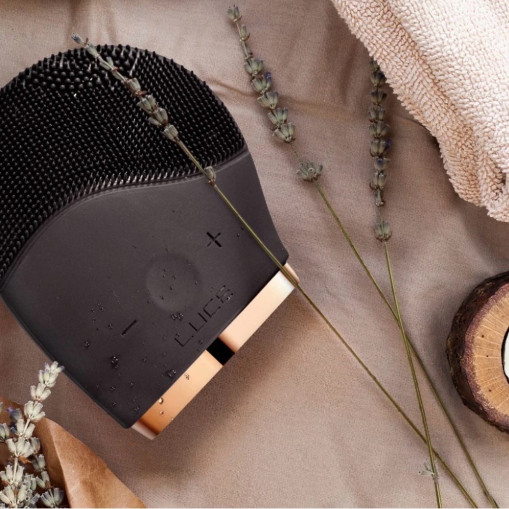 Luce Black 180 Facial Cleansing and Anti Aging Device. NWT - Picture 6 of 11